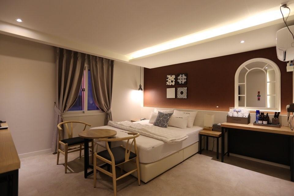 Gupo Idea Hotel Busan Exteriör bild